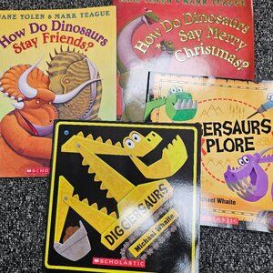 BUNDLE OF 4 Dinosaur Books